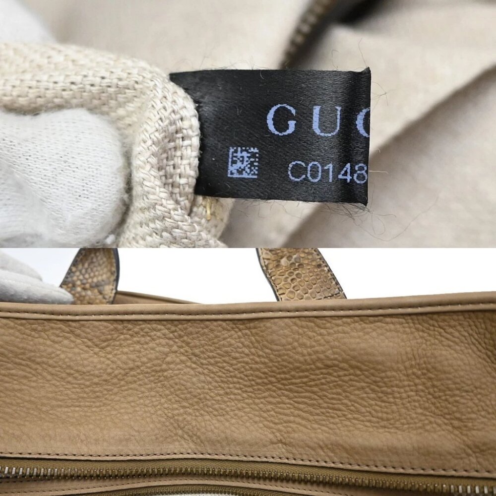 https://poshmark.com/listing/GUCCI-Logo-GG-Pattern-Tote-Shoulder-Bag-PVC-Leather - Picture 13 of 16